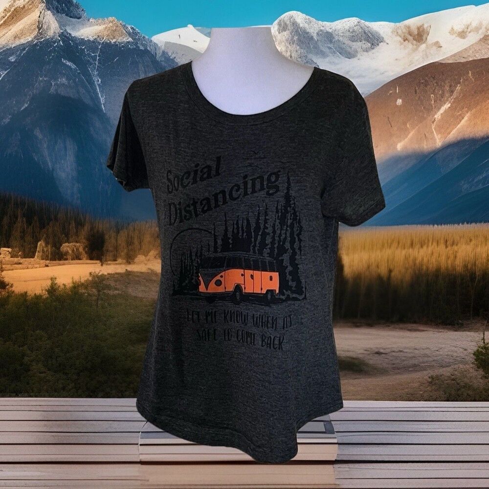 Zuni Social Distancing Let Me Know When Its Safe To Come Back Womens T-shirt M